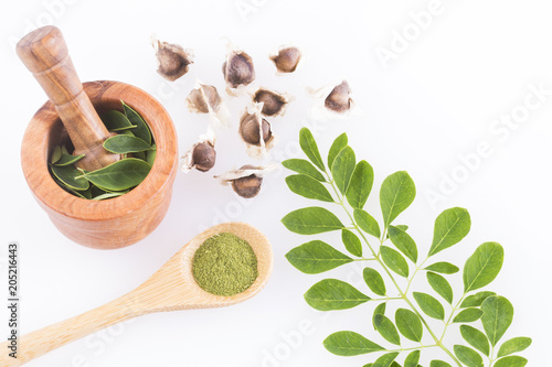 Moringa oleifera with many Benefits, Vitamins, Minerals and Multiple Medicinal Properties for the body