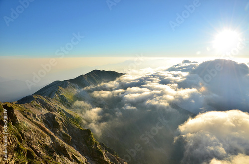 The sunrise to watch from Shiroumadake photo