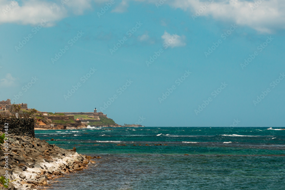 Fototapeta premium San Juan Shore Line