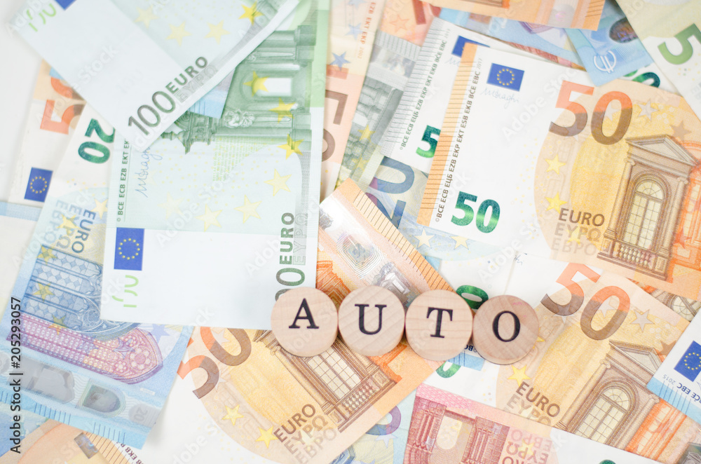 Euro Geldscheine mit dem Schrift AUTO Euro Geldscheine mit dem Schrift AUTO