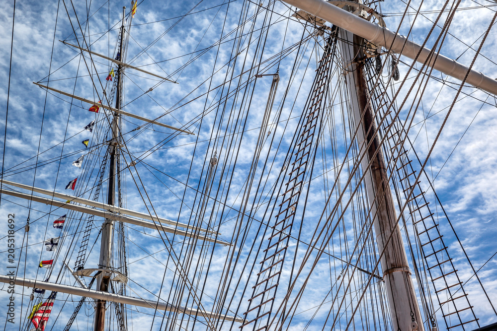 Obraz premium masts of a schooner and signal flags