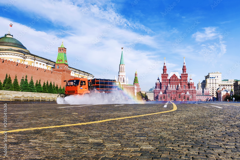 Obraz premium watering machine on the red square in Moscow