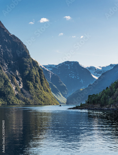 Norway - Naeroyfjord © SRSImages
