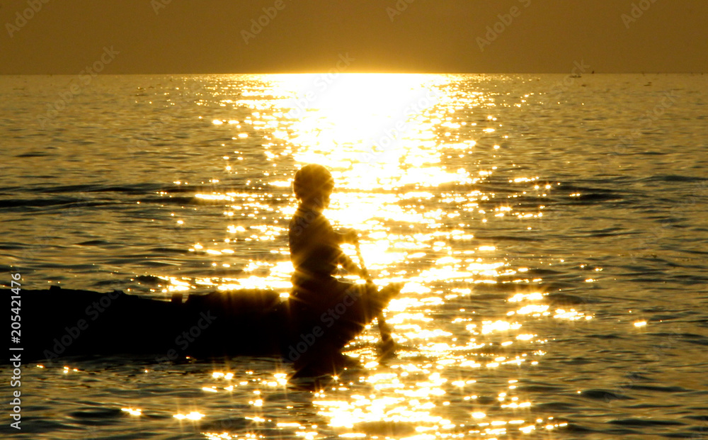 Rowing Boy in Camboja