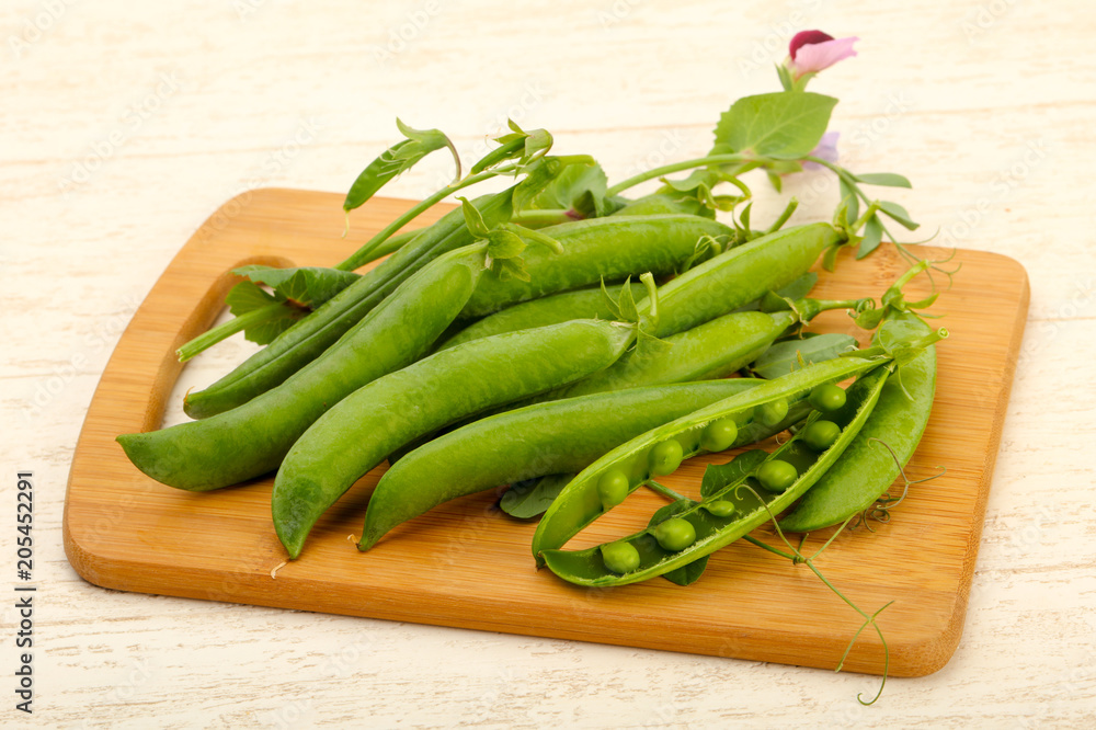 Ripe green peas Ripe green peas