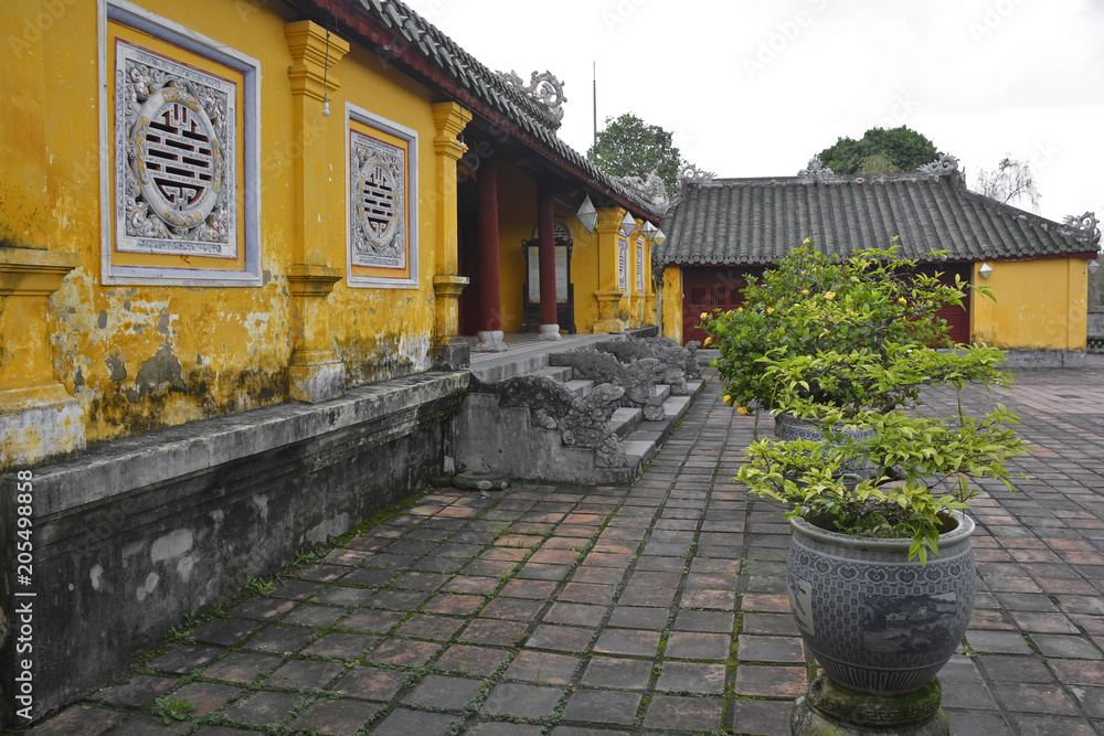 Fototapeta premium The Truong Sanh Residence in the Imperial City, Hue, Vietnam