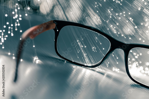 occhiali da vista con fibre ottiche photo