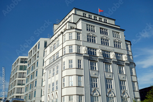 Das Stellahaus in Hamburg Altstadt photo