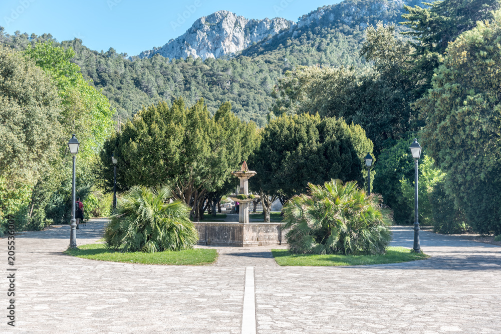 Park im Kloster LLUC, Mallorca