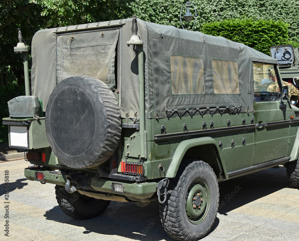 Obraz premium Military vehicle on the street
