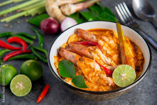 tom yum kung with rice