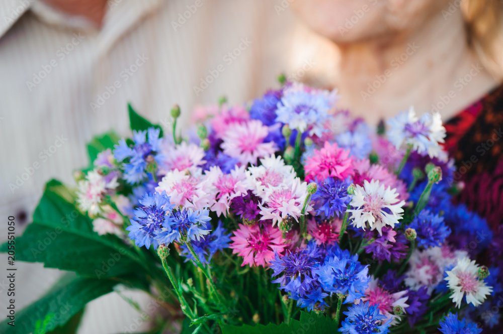 Flowers for a beautiful elderly woman Flowers for a beautiful elderly woman