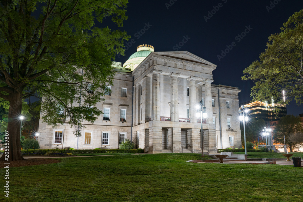 Night at the North Carolina Capitol Building