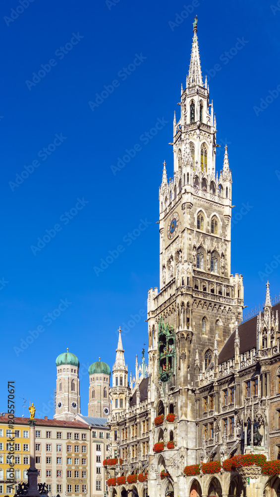 Neues Rathaus and  Frauenkirche in Munich, Bavaria, Germany