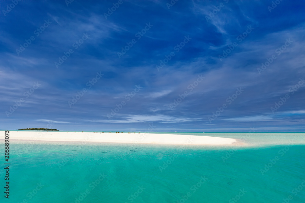 Obraz premium Stunning tropical lagoon and exotic islands in Pacific