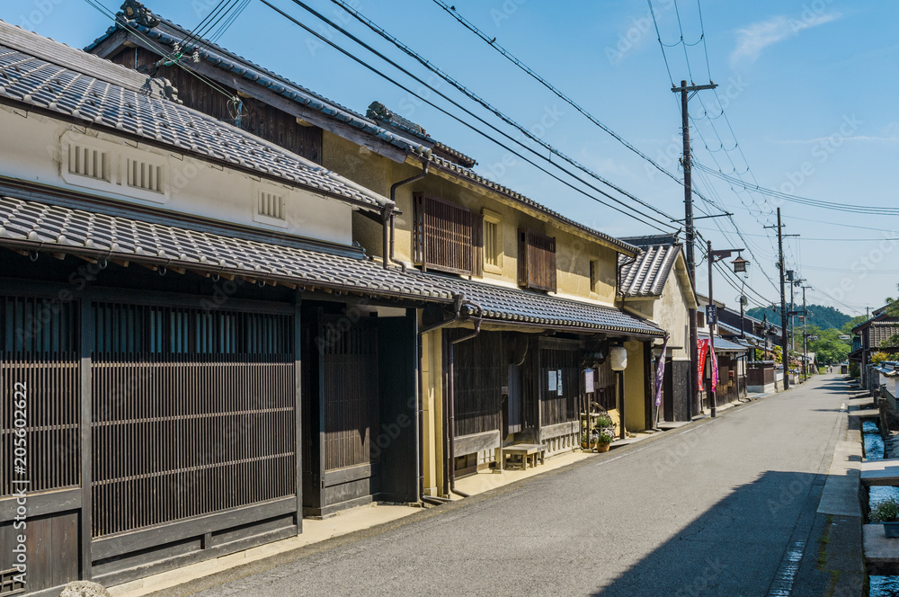 兵庫県、因幡街道・平福の宿、焼杉板壁