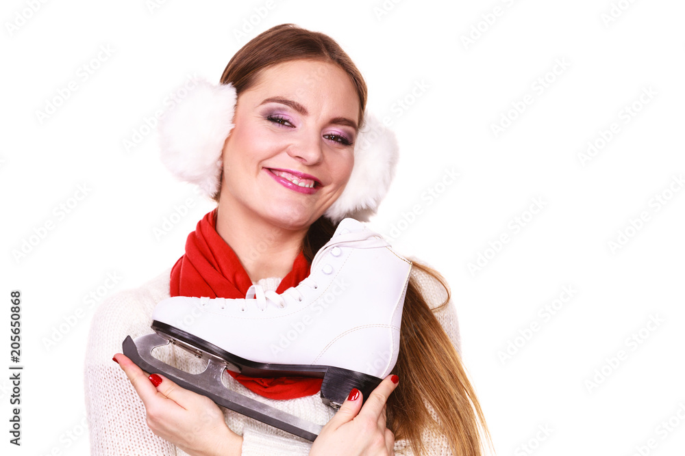 Naklejka premium Smiling woman with ice skates