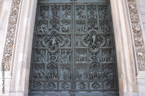 The Door of Mariae Nascenti Church photo