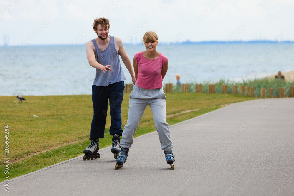 Fototapeta premium Teens together on skating date.