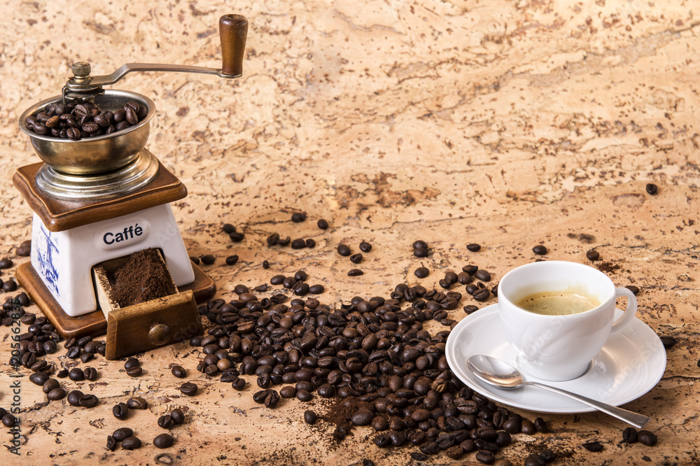 Caffè espresso macinato al momento Caffè espresso macinato al momento