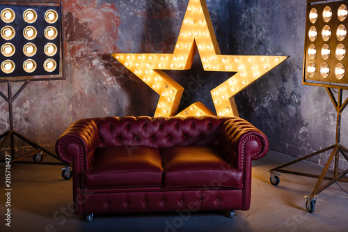 Valokuvatapetti sofa star lamp