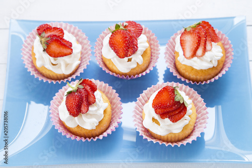 Strawberry cupcakes