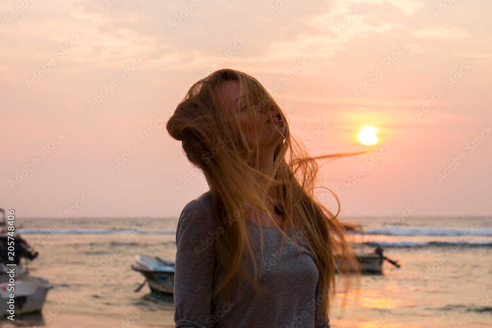 Obraz premium sea breeze at sunset