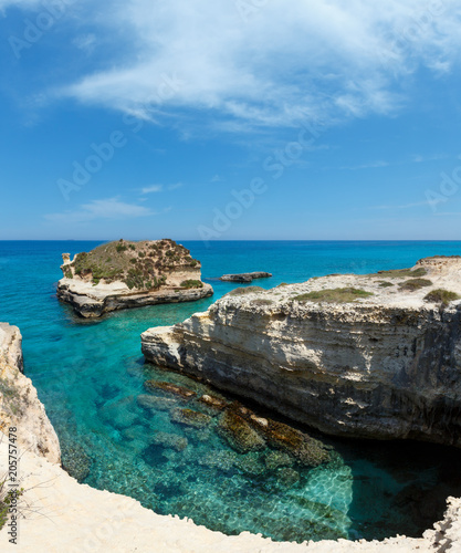Fototapeta Naklejka Na Ścianę i Meble -  Grotta dello Mbruficu, Salento sea coast, Italy