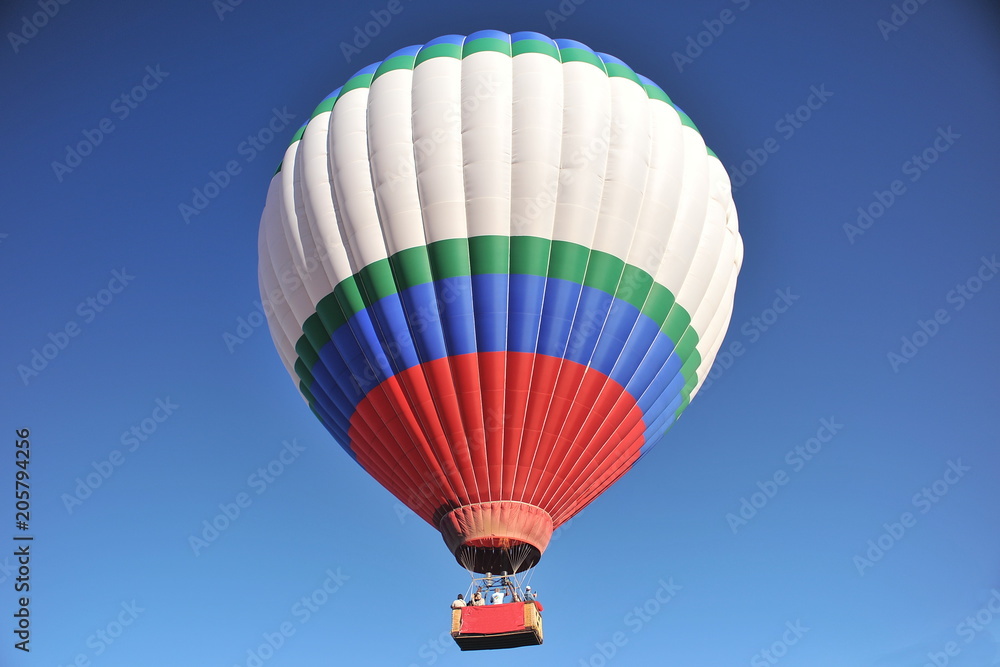 Fototapeta premium Hot air balloon in flight over Cappadocia