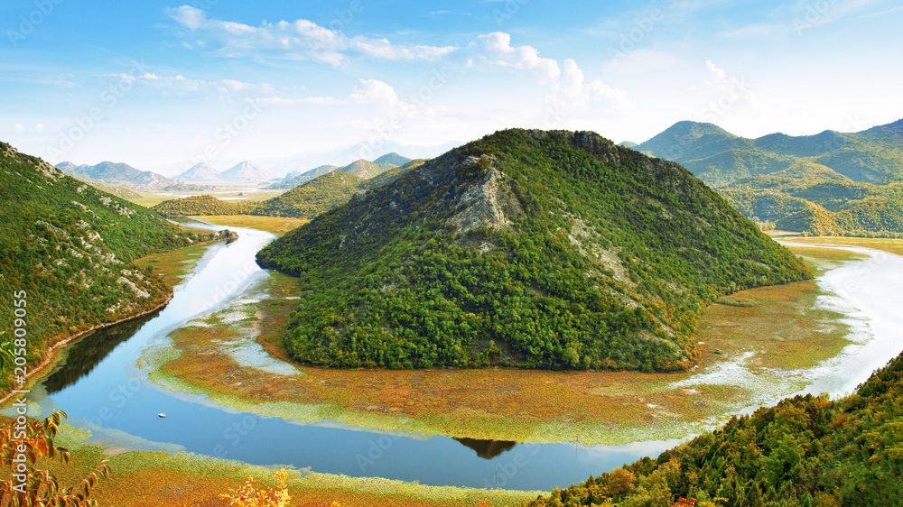 Fototapeta premium Panoramic landscape of Skadar Lake, Montenegro