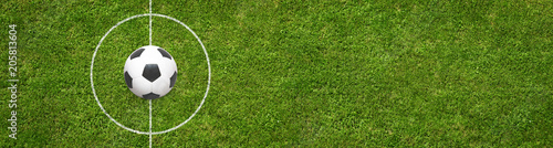 Ball auf dem Fussballplatz