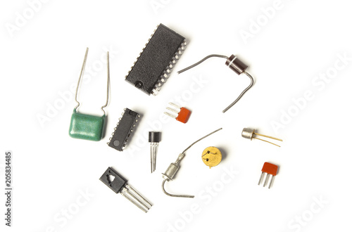 Semiconductor electronic components