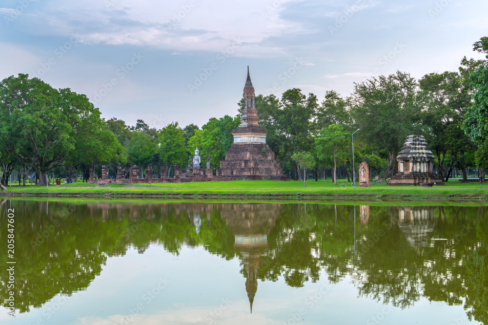 Obraz premium Sukhothai historical park in Thailand