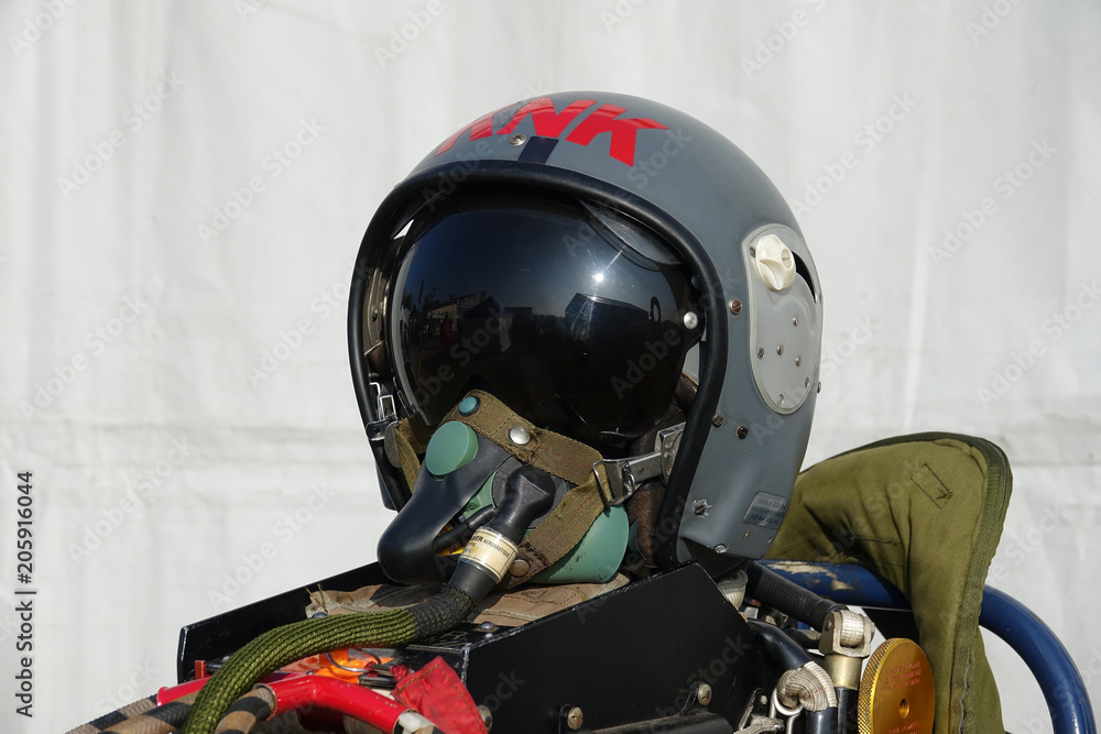 casque pilote avion de chasse Stock Photo | Adobe Stock