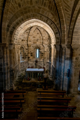 Interior of the collegiate church of San Salvador de Cantamuna in Palencia, in March 2018 © Marlene Vicente