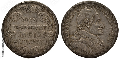 Vatican City coin 1 one piaster 1682/1683, motto in Latin No profit in the day of vengeance (?), bust of pope Innocent XI in ceremonial dress right, silver,