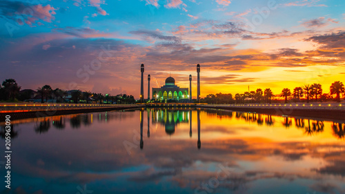 Beautiful mosque in the sunset have lightning bolt. © thexfilephoto