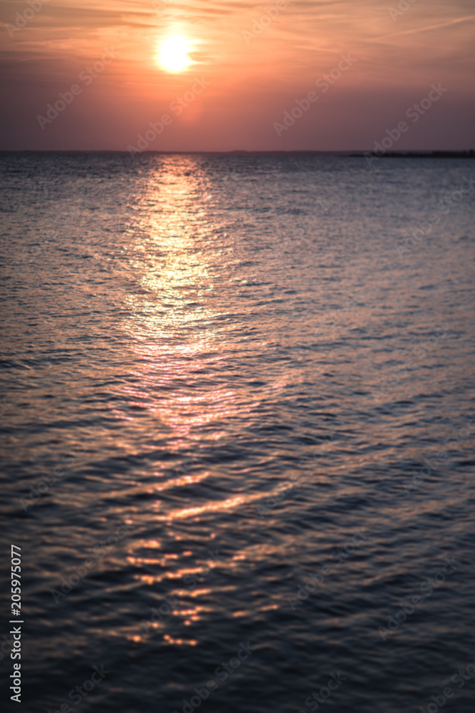 Fototapeta premium Sunset over the sea
