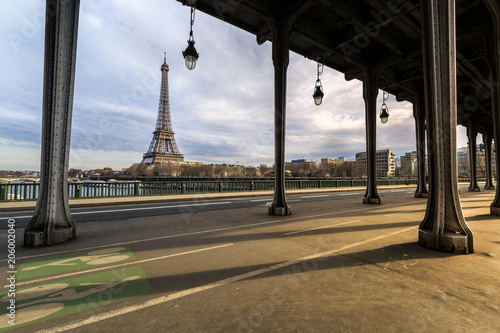 Bir Hakeim photo