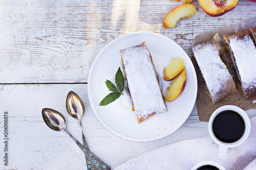Strudel with peaches and apples
