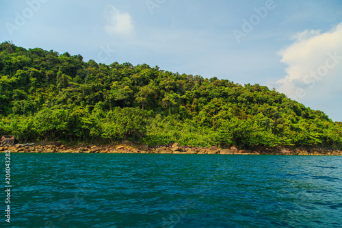 Picturesque island of Koh Rong Samloem. © lizavetta