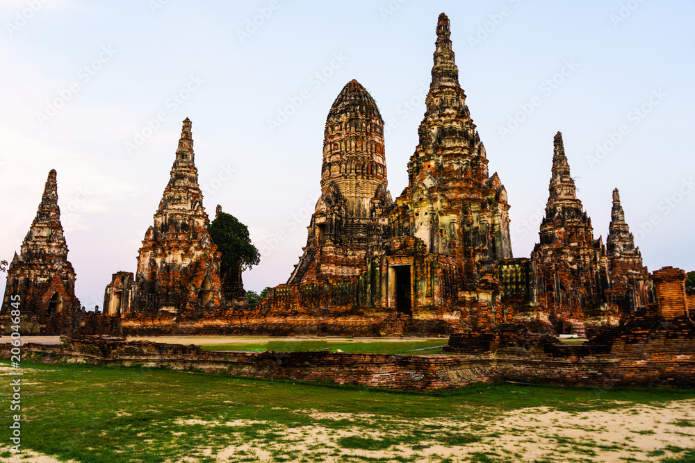 Ayutthaya is one of the most beautiful temples in the world. Ayutthaya is one of the most beautiful temples in the world.