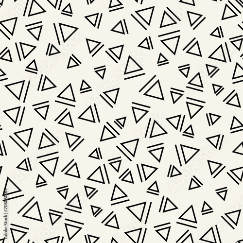 memphis style triangle seamless pattern