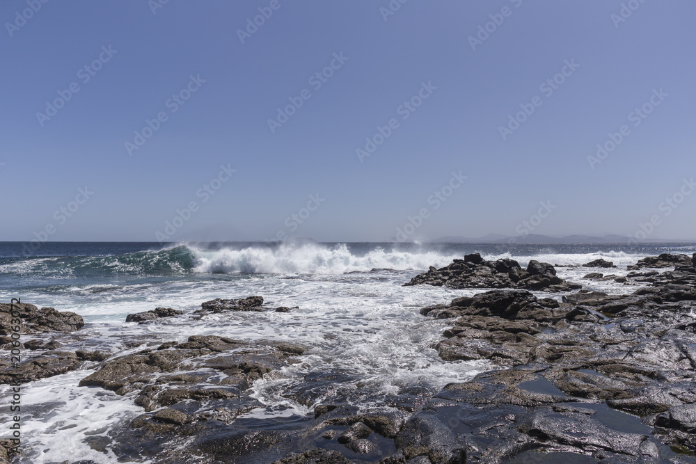 Playa Blanca Brandungswelle läuft aus