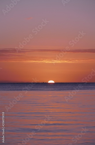 Sonnenuntergang über dem Meer vor Mauritius © Nicole