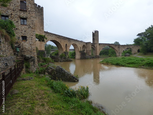 Besalu, pueblo medieval de la Garrotxa, en la provincia de Girona, Comunidad Autónoma de Cataluña, España