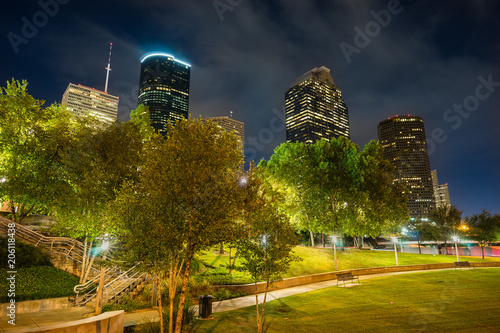 Houston Dowtown meets Buffalo Bayou Park