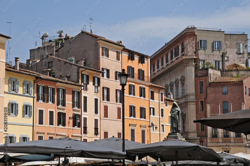 Roma,Piazza campo de' Fiori e mercato