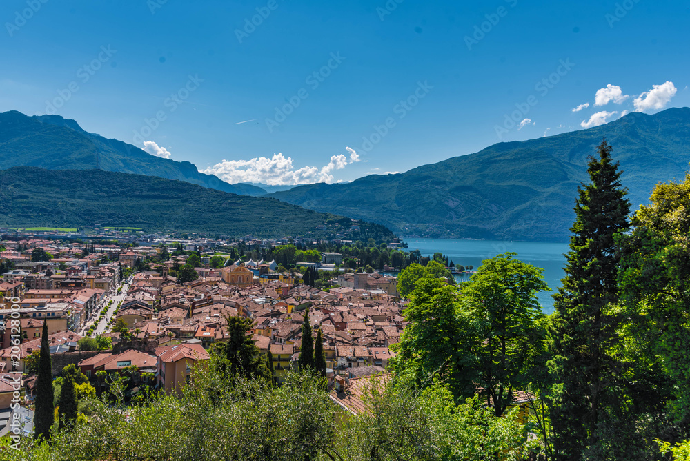 Blick auf Riva del Garda