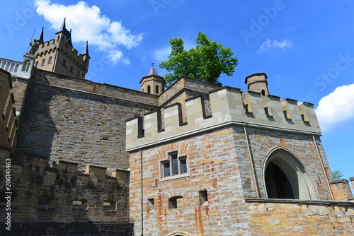 Eingangsportal mit Zugbrücke auf der Burg Hohenzollern  photo